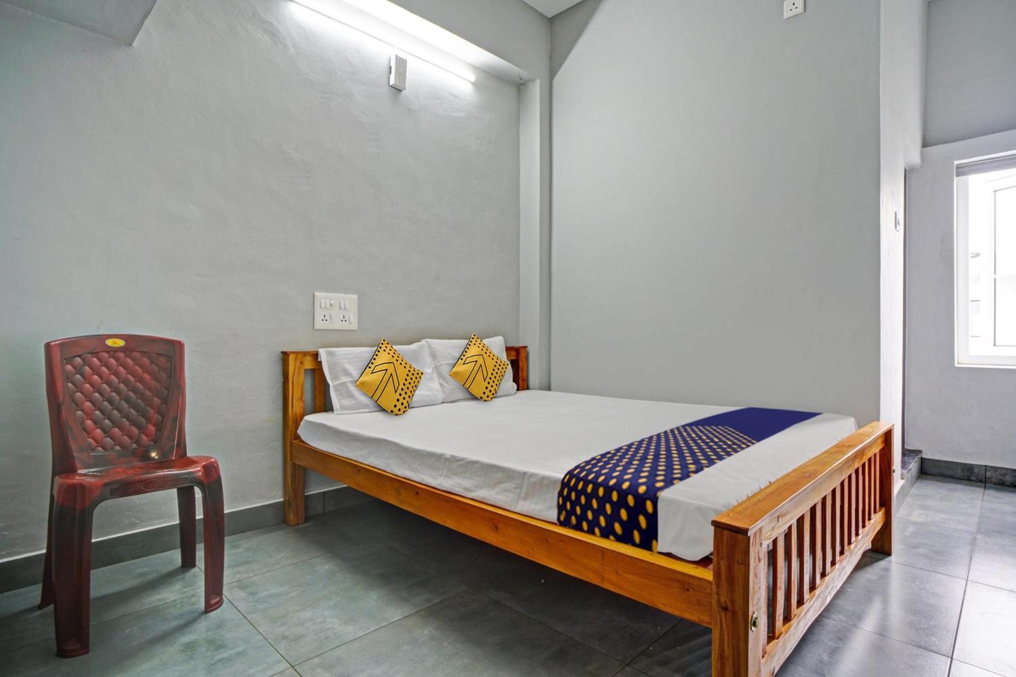 Hotel O Flagship Ocean Stay Elūr Kültér fotó